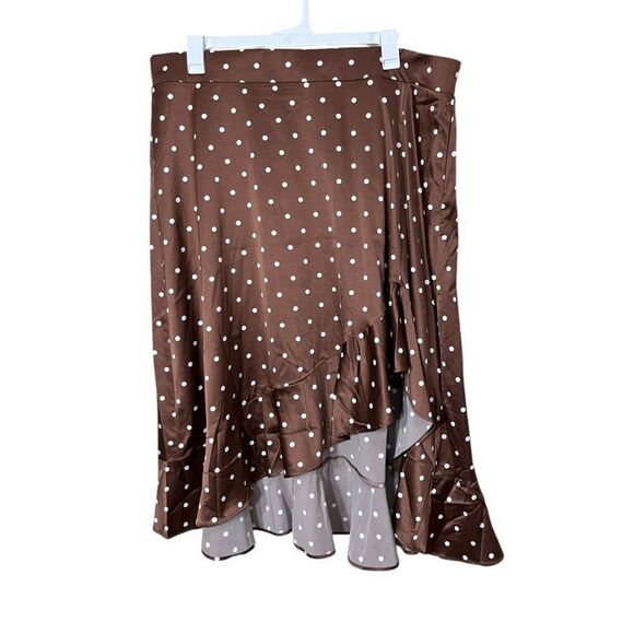 torrid Dresses & Skirts - Torrid Brown Polka Dot High Low‎ Ruffle Skirt Size 3X NWT